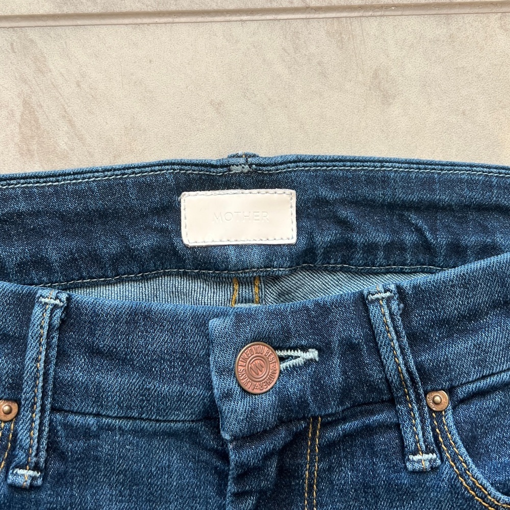 MOTHER The Looker Crop Jeans - Picture 2 of 7